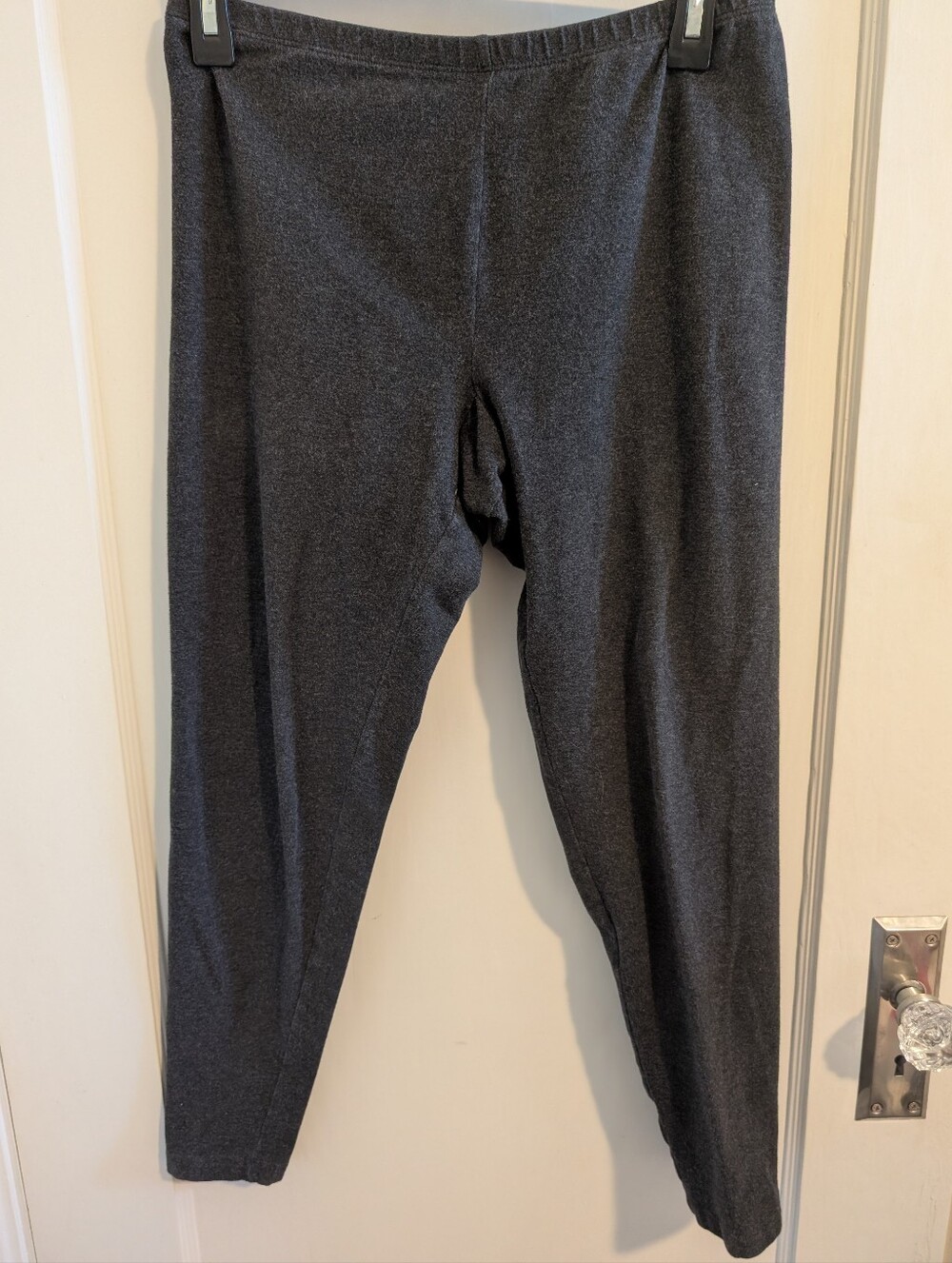 Simply Vera Vera Wang Women's Charcoal Grey Stretch Leggings